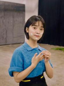 女主读心吃瓜娱乐圈